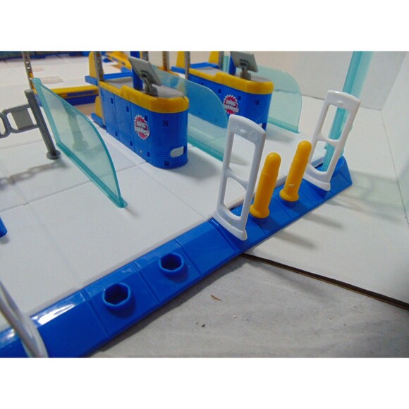 ZURU Mini Brands Mini Mart! Store Replacement Pieces - For Parts Missing Pieces - Picture 10 of 16